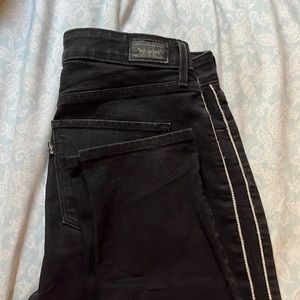 Levi’s high rise skinny jeans